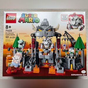 LEGO Super Mario Dry Bowser Castle Battle Set